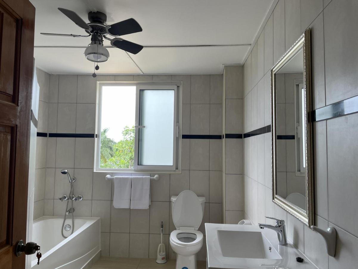Spring Garden Mobay Resort Luxurious Apartments Montego Bay Eksteriør billede