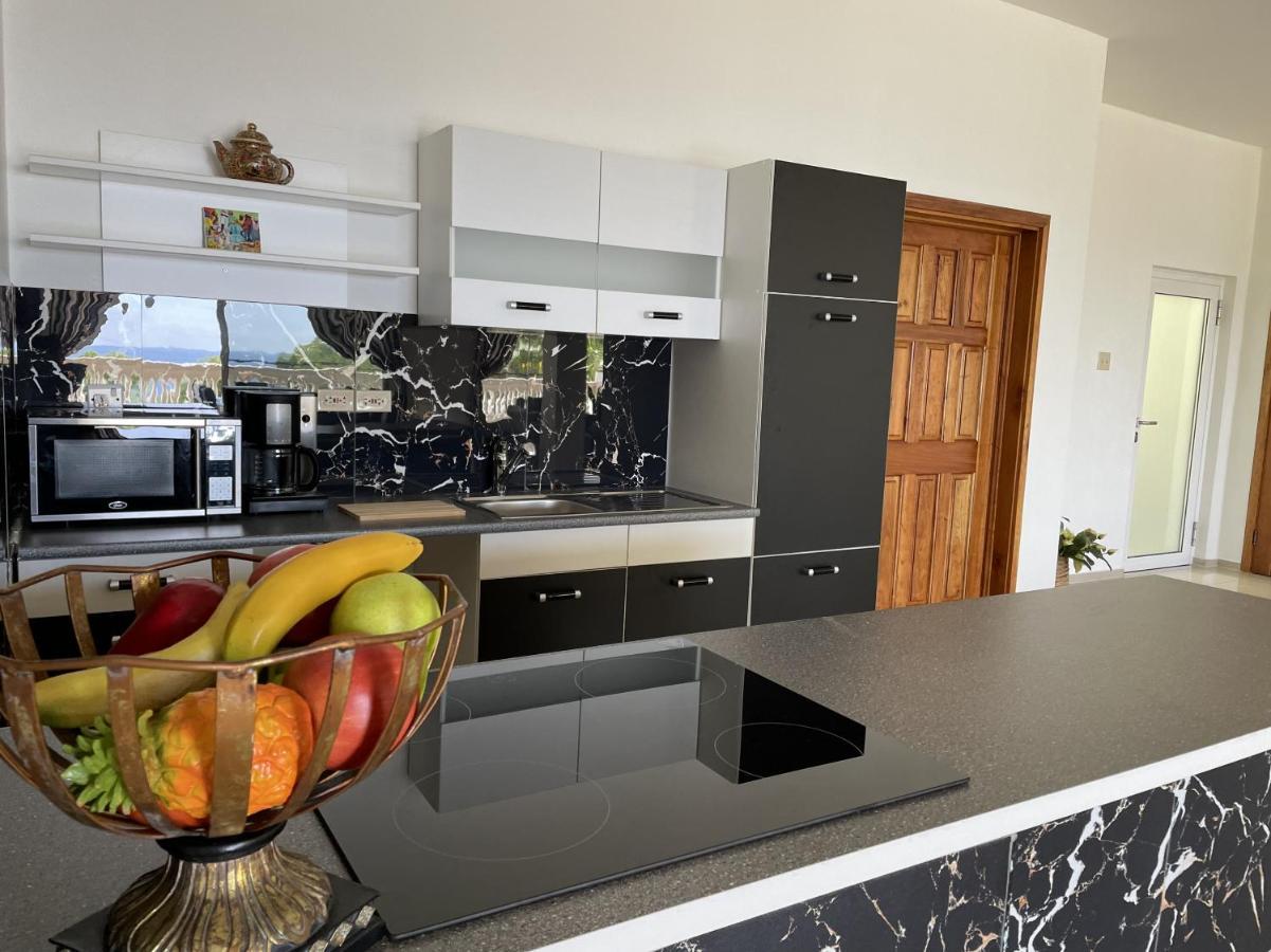 Spring Garden Mobay Resort Luxurious Apartments Montego Bay Eksteriør billede