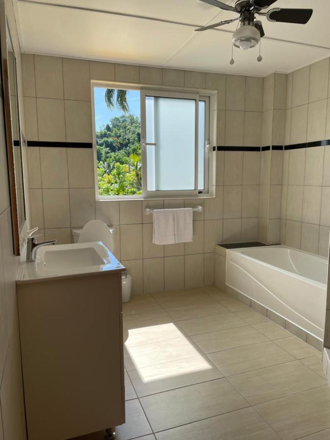 Spring Garden Mobay Resort Luxurious Apartments Montego Bay Eksteriør billede